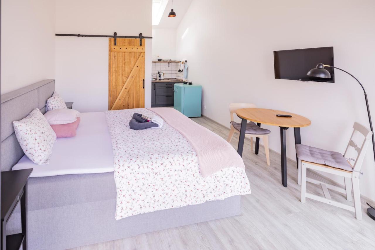 Babyky Apartmany Jindřichův Hradec Exterior foto